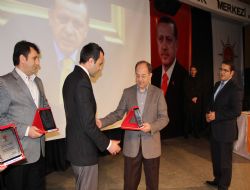 Devlet adamlığı bu işte...