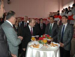 ‘Okullar Kitap Dolsun. Kitaplar Hayat Bulsun’