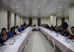 Oltu Kent Konseyi ‘gençlik’ gündemiyle toplandı