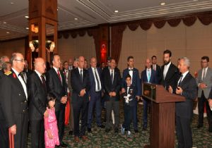 Protokol Cumhuriyet Resepsiyonu’nda buluştu
