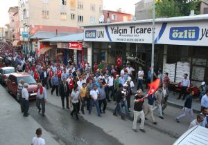 Pasinler’de demokrasi yürüyüşü
