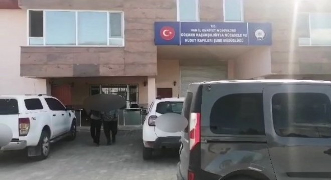 210 düzensiz göçmen yakalandı