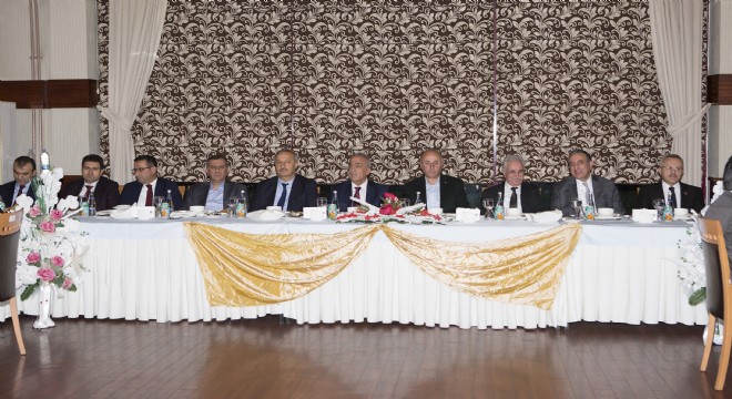 ATAUNİ’de iftar buluşması
