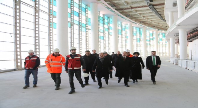 Akdağ’dan Şehir Hastanesi değerlendirmesi
