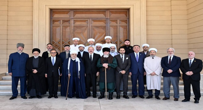 Aliyev TDT Dini Kurul Başkanları Konseyini ağırladı