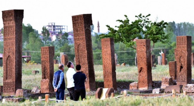 Anadolu Orhun Abideleri kapılarını açtı