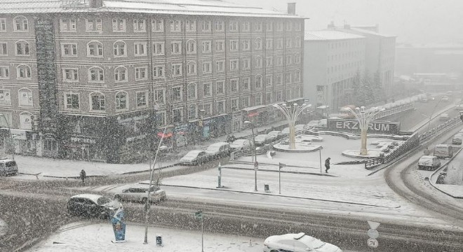 Aralık kar ile geldi