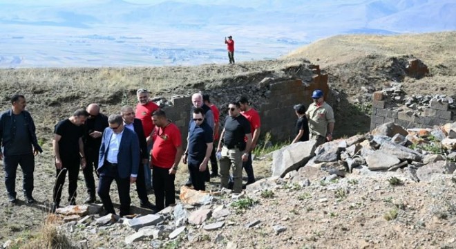 Baruş tabyalarda incelemelerde bulundu