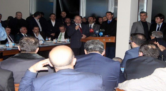 Akdağ:  Bir de utanmadan demokrasi dersi verirsiniz 