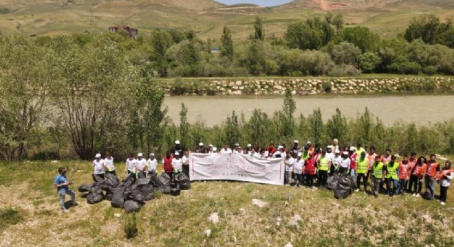 Çoruh Havzasında  Nehri Sanatla Yıkamak’ projesi