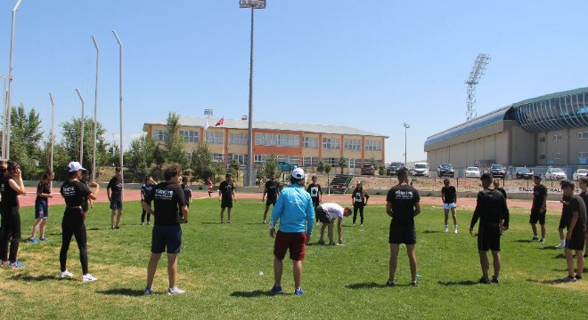 Curling Milli Takımı Erzurum kampında buluştu