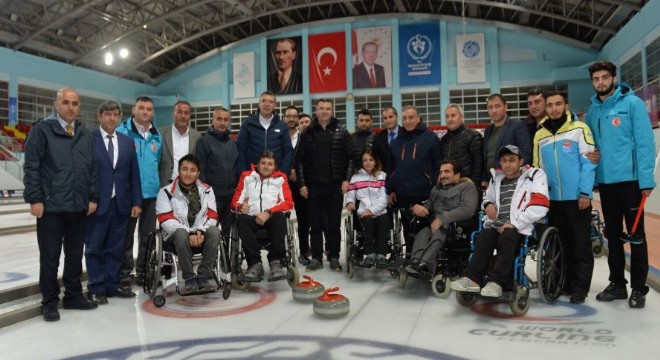 Curling Milli Takımı için moral maçı