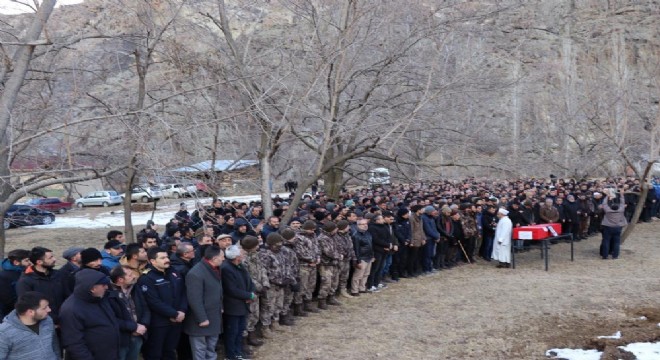 Deprem şehidi Özenci dualarla uğurlandı