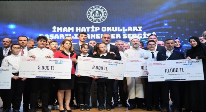 Erbaş:  Manevi kalkınmayı geliştirmemiz lazım 