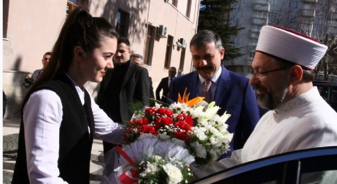 Erbaş’tan ırkçılık tepkisi