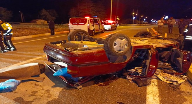 Erzincan yolunda trafik kazası: 2 yaralı