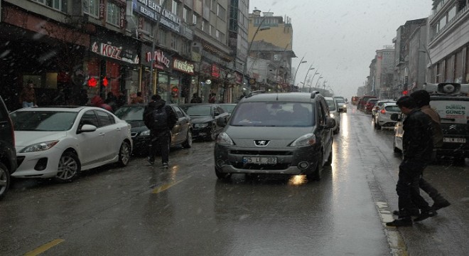 Erzurum’da 3 ayda 3 bin 451 araç devredildi