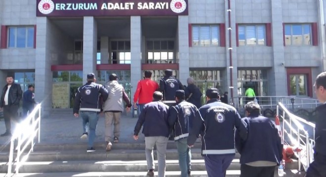 Erzurum’da kaçak göçmen operasyonu