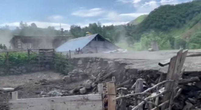 Erzurum güne depremle uyandı