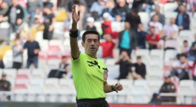 Erzurumspor – Çorum maçını Pakkan yönetecek