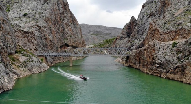 Fırat Nehri 3 ülkeye hayat veriyor