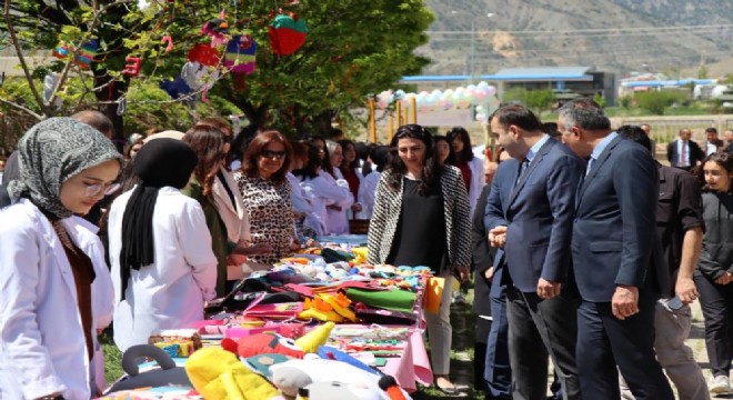 Geliri depremzedelere gönderecekler