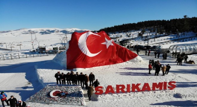 Gençlik Şühedanın izinde