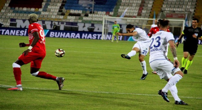 Haftanın sürprizini Erzurumspor yaptı