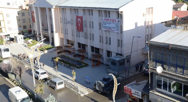 Hakkari Belediye Başkanı Karaman gözaltına alındı