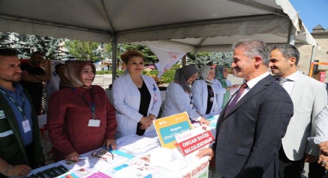 Halk Sağlığı Şenliği yoğun ilgi buldu