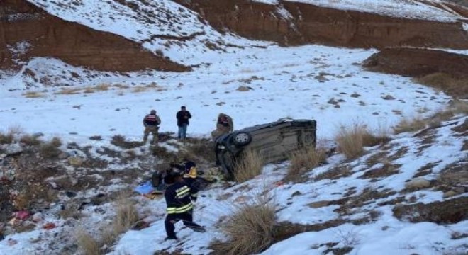 Horasan Dellal’de trafik kazası: 2 ölü, 2 yaralı