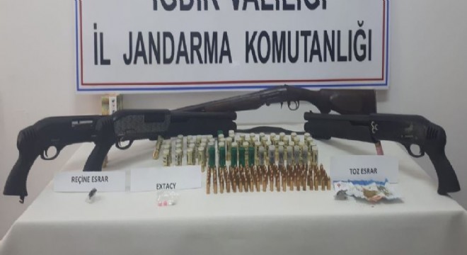 Jandarmadan fuhuş ve uyuşturucu operasyonu