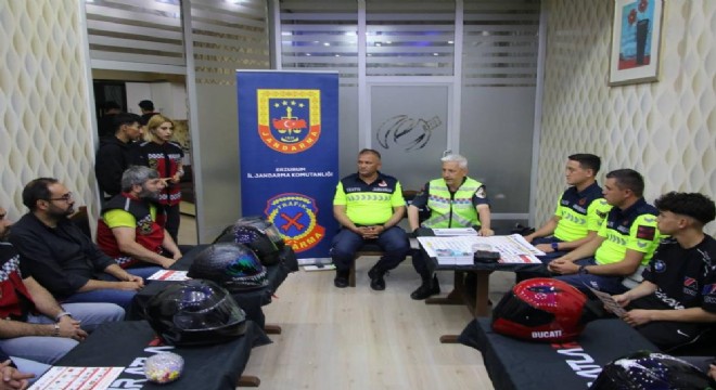 Jandarmadan motosiklet sürücülerine eğitim