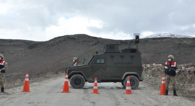 Kars ta bir köy daha karantinaya alındı