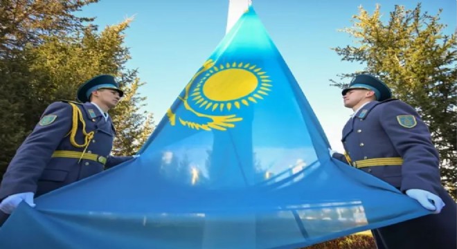 Kazakistan Cumhuriyet Günü’nü kutluyor