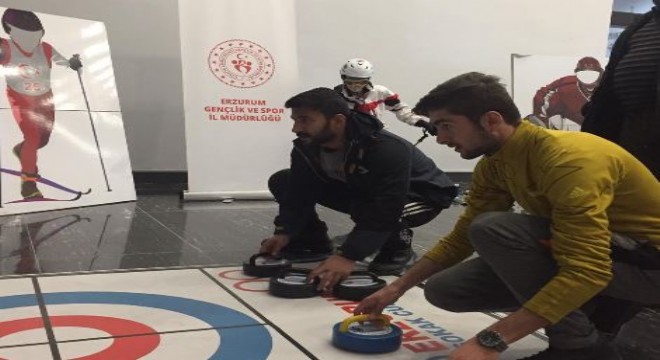 Kış ve Buz Sporları standı yoğun ilgi gördü