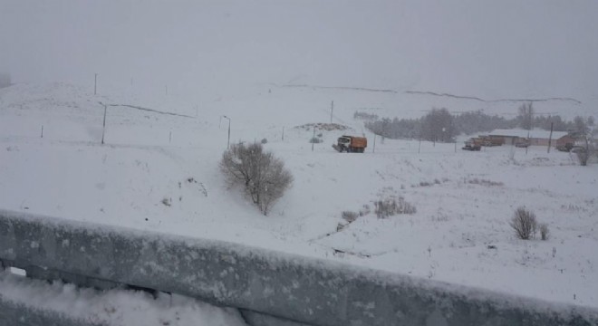 Kızıldağ beyaz örtüye büründü