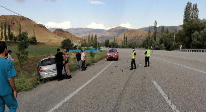 Oltu yolunda trafik kazası: 9 yaralı