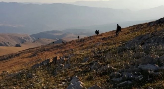 Operasyonlar havadan ve karadan devam ediyor.