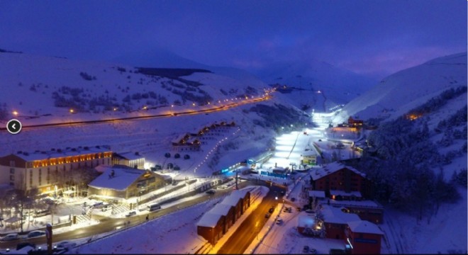 Palandöken'de gece kayağı keyfi
