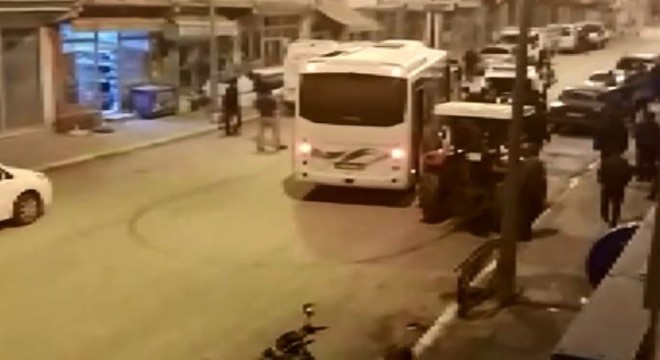 Polis havaya ateş ederek sakinleştirebildi.