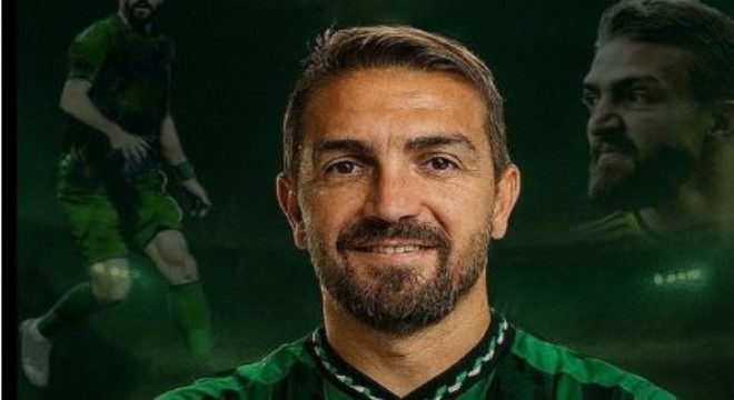 Sakaryaspor Caner Erkin’i kadrosuna kattı