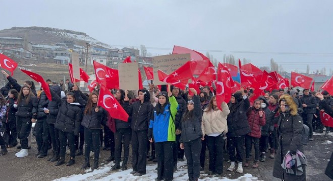 Sarıkamış Şühedası için  saygı  nöbeti