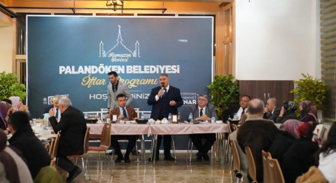 Sunar, şehit aileleriyle iftarda buluştu