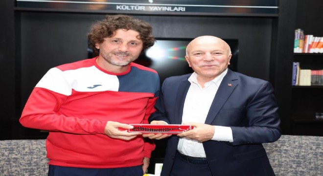 Trabzonspor Erzurum kampını tamamlıyor