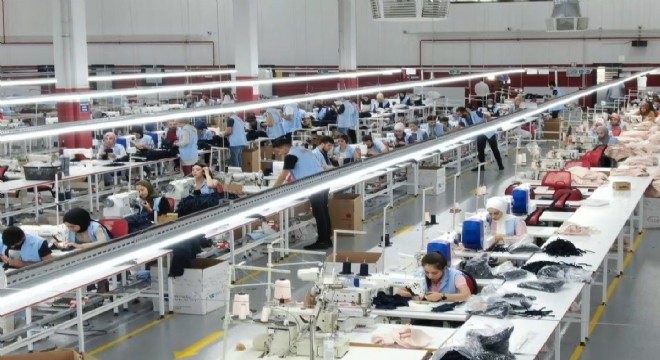 Ücretli çalışan sayısı yıllık yüzde 2,5 arttı