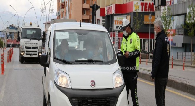 Yasağa uymayanlara ceza yağdı