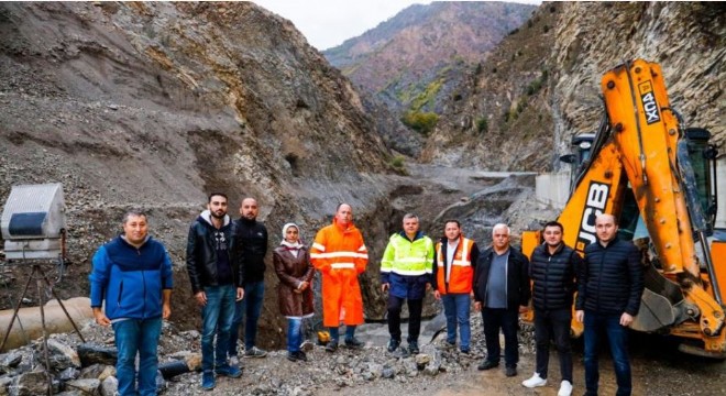 Yavuz, yapımı devam eden barajları değerlendirdi