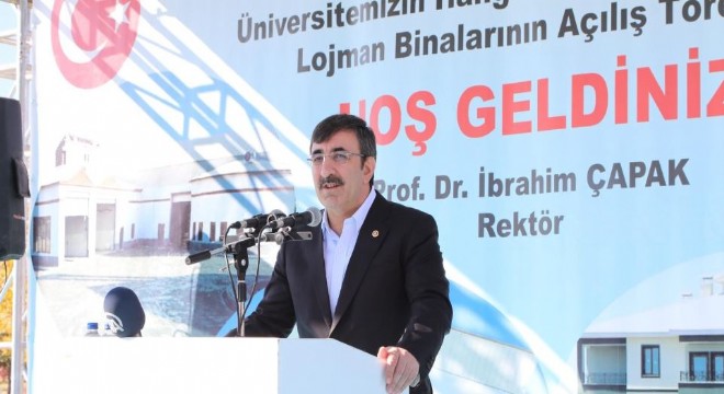 Yılmaz: “Güçlü bir liderimiz var”