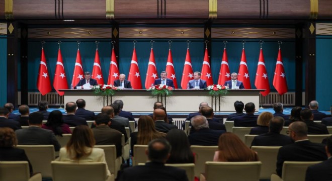Yılmaz Orta Vadeli Programı açıkladı
